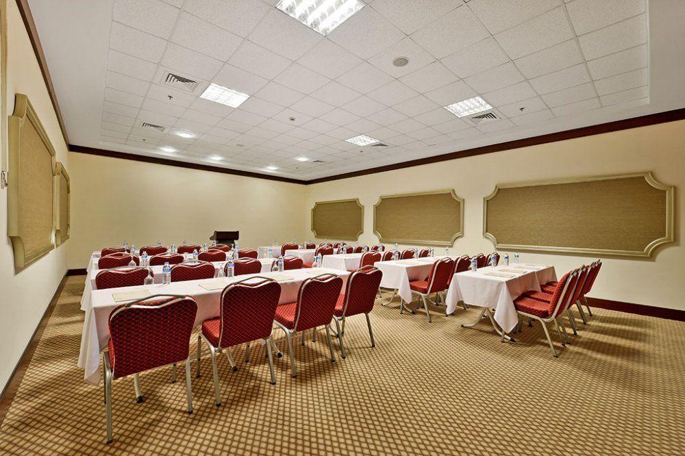 Karinna Convention Center & - Full Board Hotel Bursa